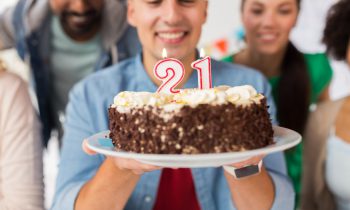 10 Ways to Celebrate your 21st Birthday